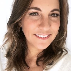 Meet your Posher, Jen